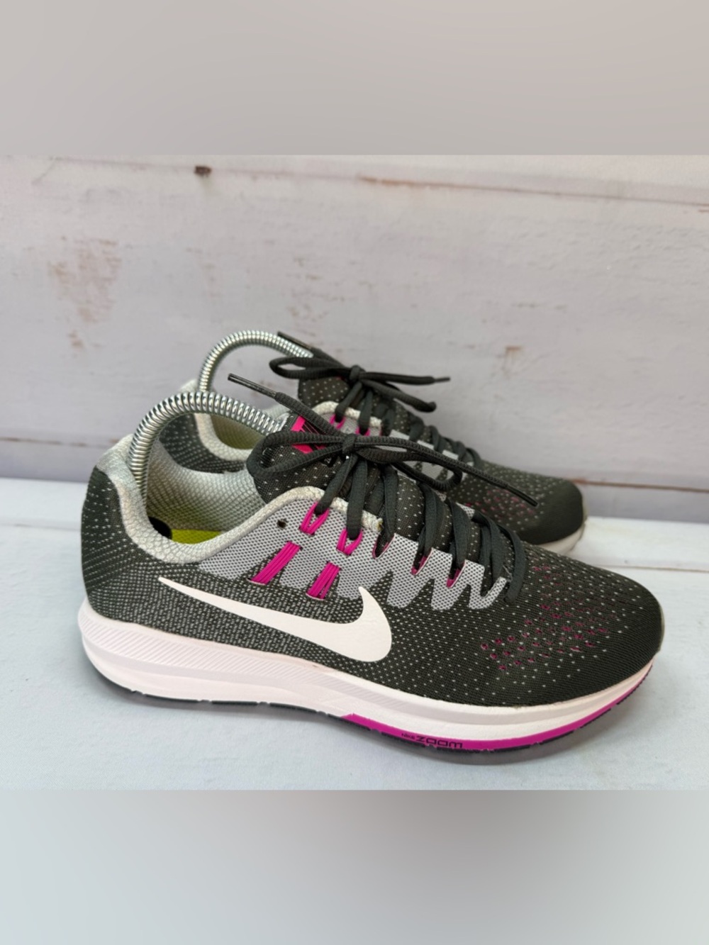 Nike Air Zoom Structure 20 Women’s Size 8 Black Purple Running Shoes 849577-006